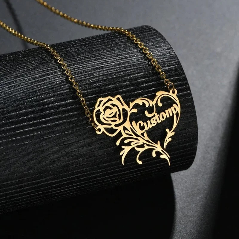 Birth Flower Necklace - Ожерелье с подвеской в виде розового